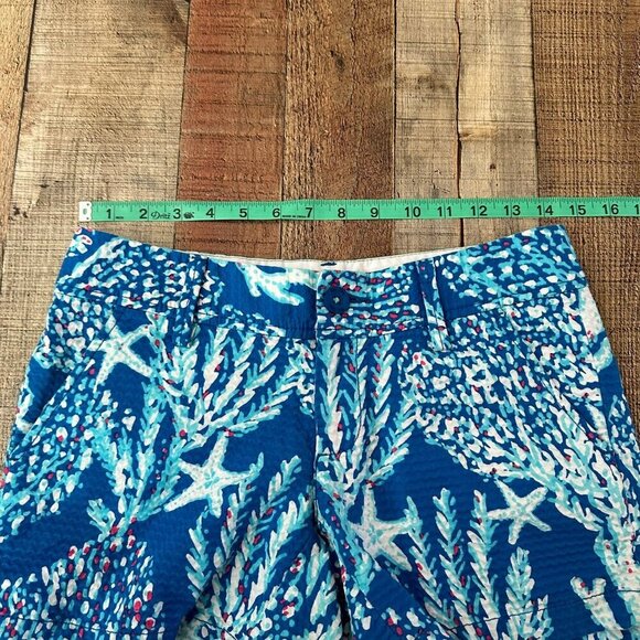 Lilly Pulitzer Women's Coral Reef Print Shorts - 2 - Picture 4 of 9